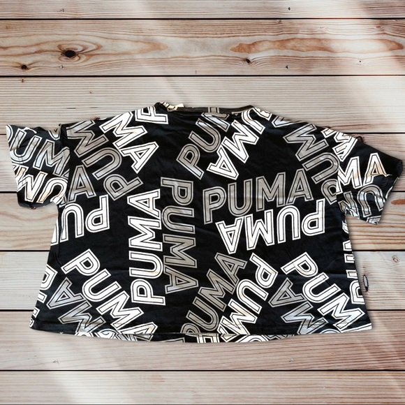 NWT PUMA Cropped Drycell Logo Sport Tee in Black, White, and Gray - Picture 3 of 6